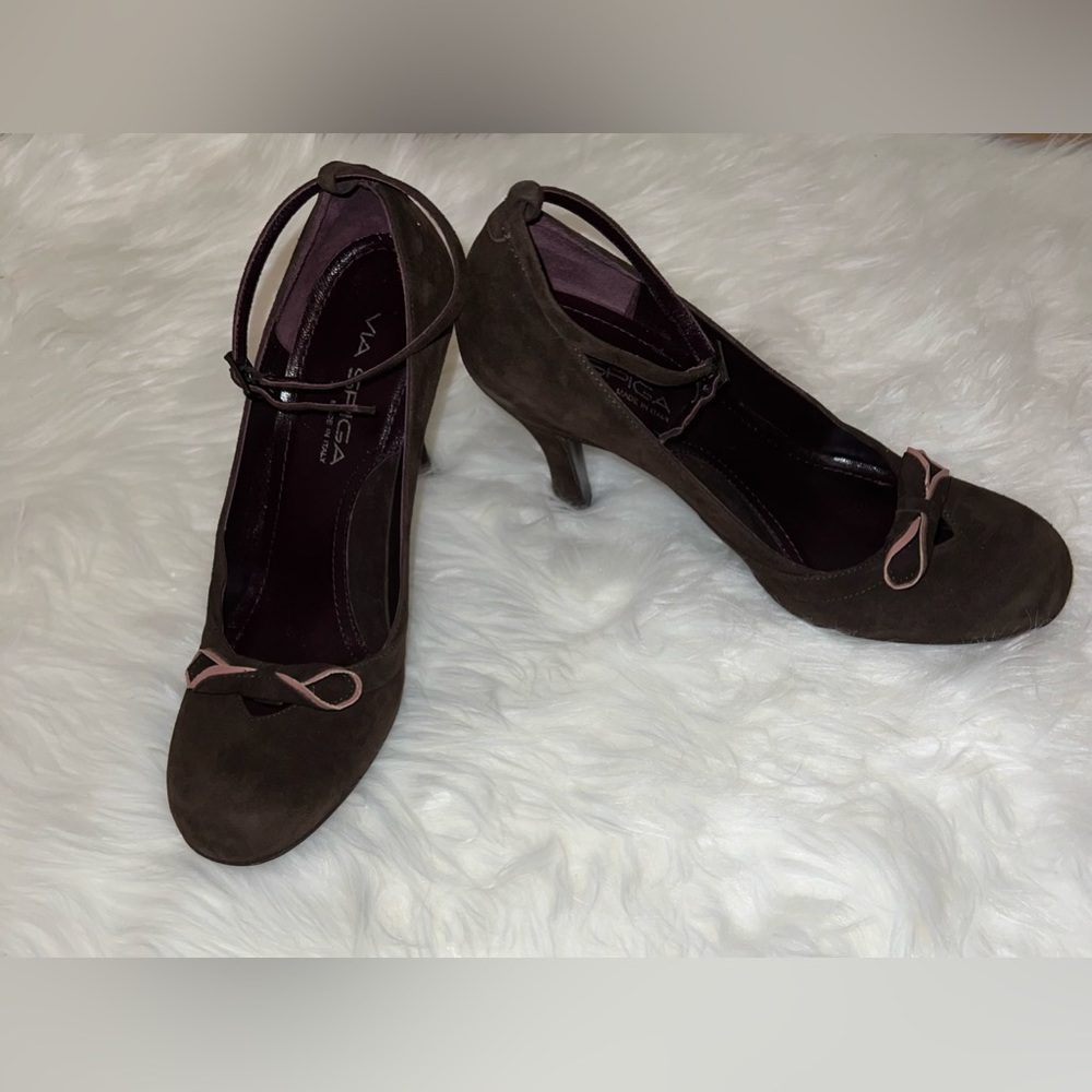EUC Vintage Y2K Via Spiga Suede Heels Brown  Camel Pink Made in Italy 6.5